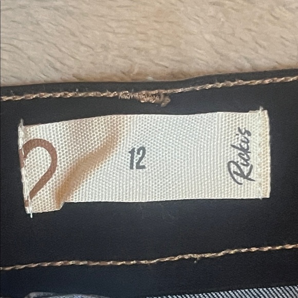 Ricki’s Blue Distressed Cropped Large Cuff Jeans sz 12 Like New - Picture 2 of 10